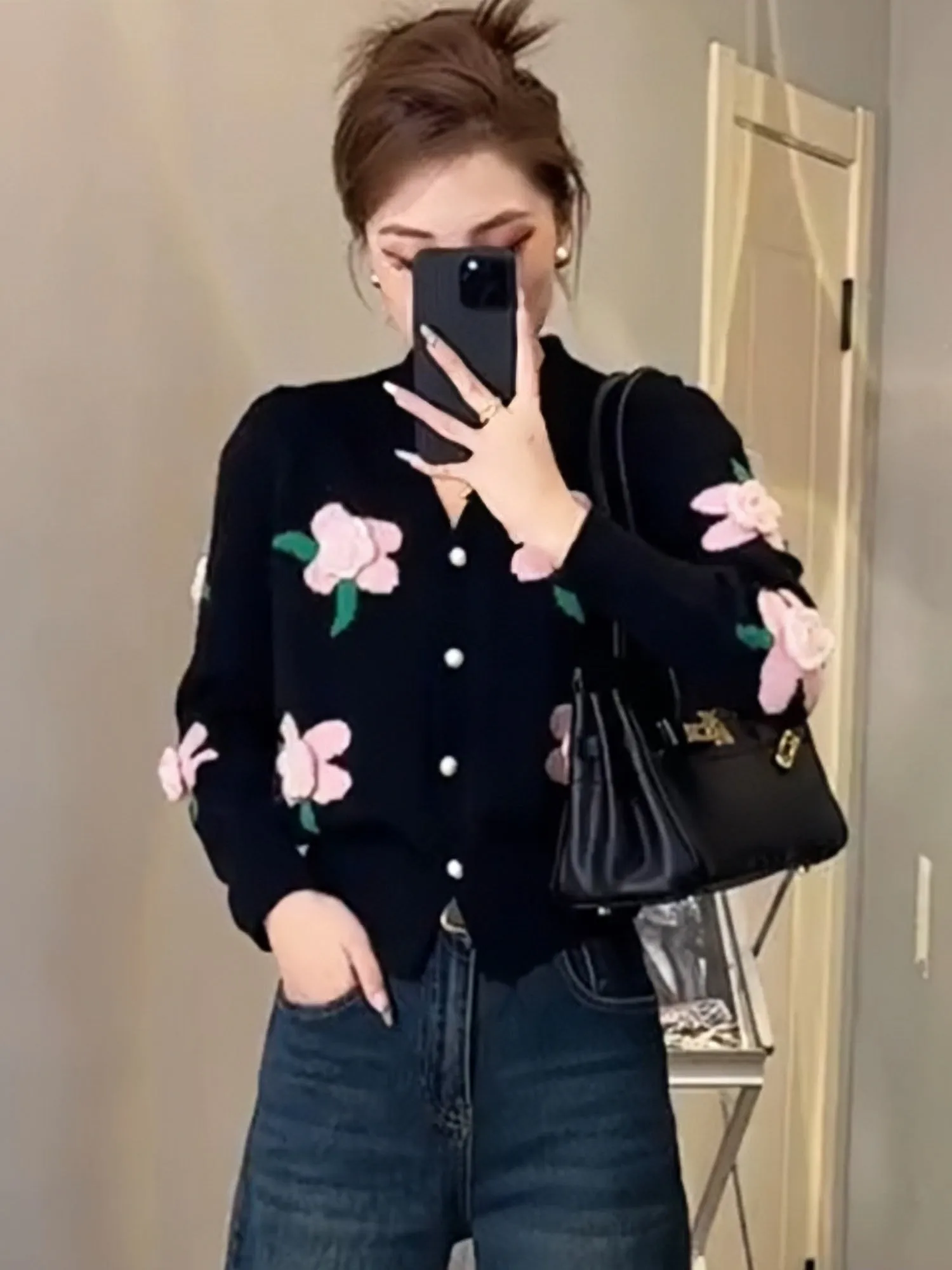 3D Flower V-Neck Knitted Cardigan SweaterJacket