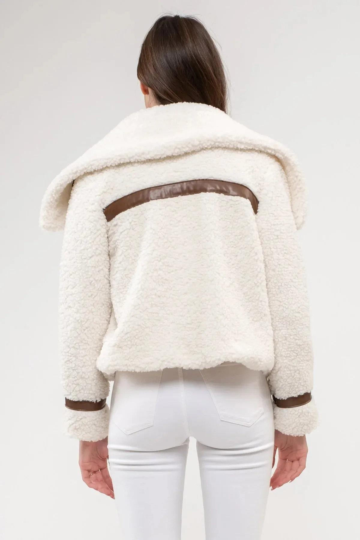 Callahan Sherpa Jacket - White