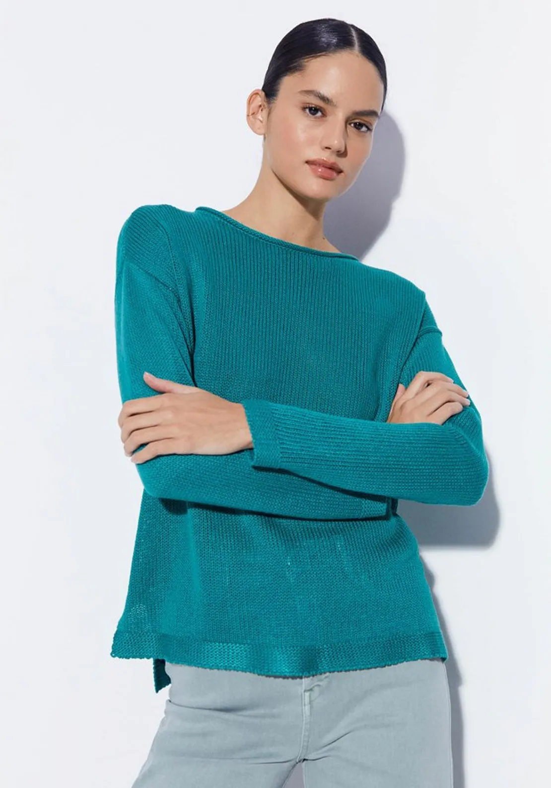 Trim detail knit sweater